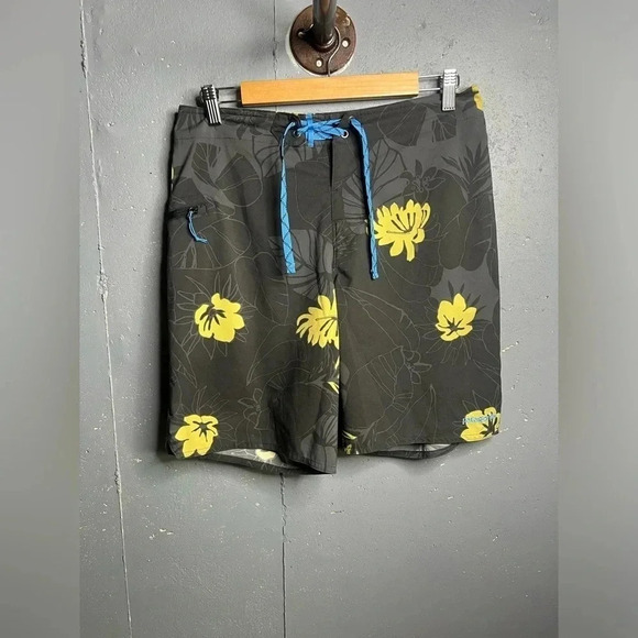 Patagonia Stretch Planing Board Shorts  Swim Trunks Mens Size 30.  20" Outseam - Picture 1 of 4